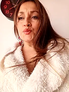 Alejandra N online show from 03/07/26, 02:14