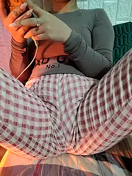 -LunaLust online show from 01/08/26, 01:57