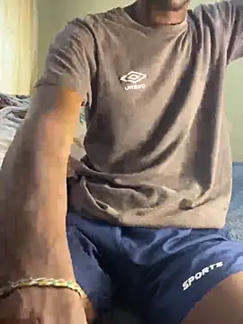 BigAndBeaut online show from 04/14/26, 07:25