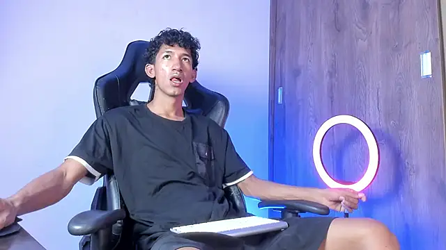 neitan miller  online show from 02/01/26, 03:05