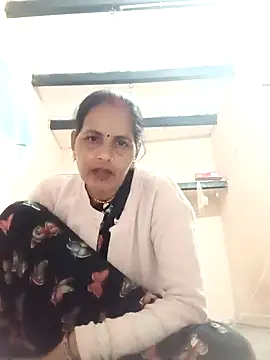 Snapshot of Hasmi_hot09 chatting on 02/12/26, 03:18 Hasmi hot09 online show from 02/12/26, 03:18