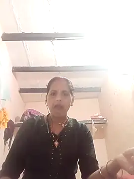 Snapshot of Hasmi_hot09 chatting on 02/16/26, 05:09 Hasmi hot09 online show from 02/16/26, 05:09