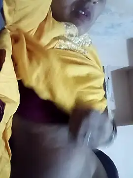 Snapshot of Hasmi_hot09 chatting on 02/21/26, 05:36 Hasmi hot09 online show from 02/21/26, 05:36