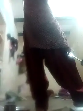 Hasmi hot09 online show from 04/17/26, 01:19