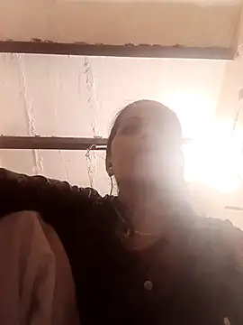 Hasmi hot09 online show from 04/17/26, 04:32