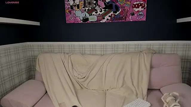 candy fang online show from 06/15/26, 10:06