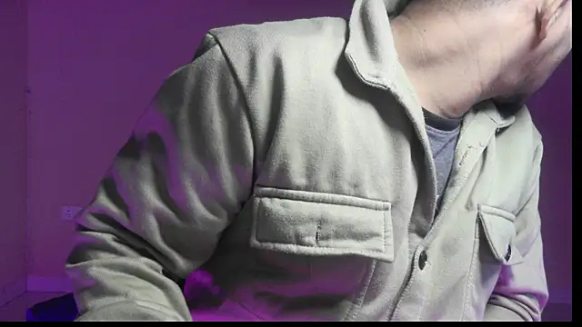 Snapshot of CutieVibe01 chatting on 02/13/26, 09:49 CutieVibe01 online show from 02/13/26, 09:49