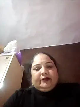 Snapshot of Chanchal_cute chatting on 02/06/26, 04:54 Chanchal cute online show from 02/06/26, 04:54