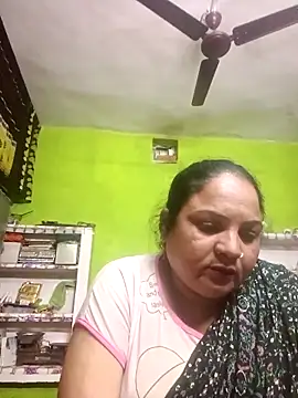 Snapshot of Chanchal_cute chatting on 02/10/26, 04:22 Chanchal cute online show from 02/10/26, 04:22