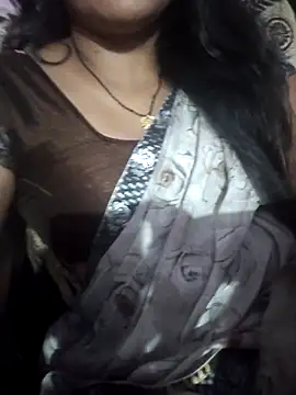 Nilam cute online show from 05/01/26, 03:16