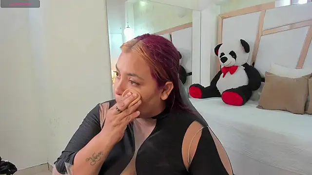 Snapshot of tatikanyx chatting on 02/25/26, 11:53 tatikanyx online show from 02/25/26, 11:53