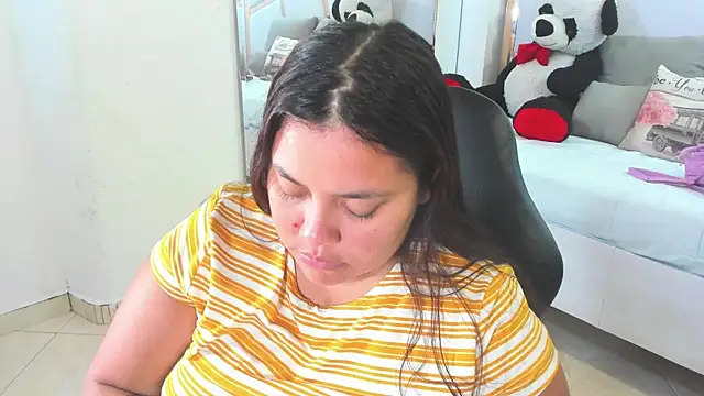 Snapshot of tatikanyx chatting on 05/08/26, 12:10 tatikanyx online show from 05/08/26, 12:10