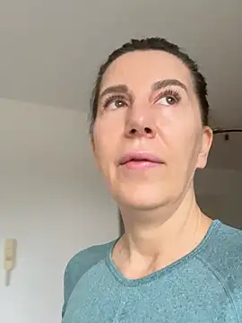 NaughtyMilla online show from 01/18/26, 09:13