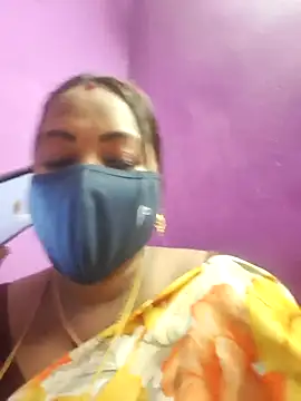 Tamil Hot Priya online show from 01/13/26, 04:07