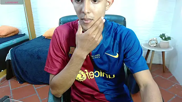 eric oslo online show from 01/08/26, 06:54