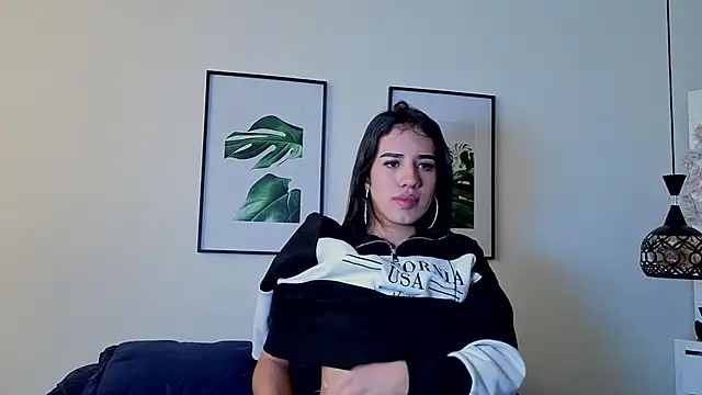 zoevg online show from 02/21/26, 12:06