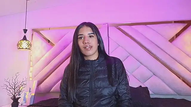 zoevg online show from 03/13/26, 01:07