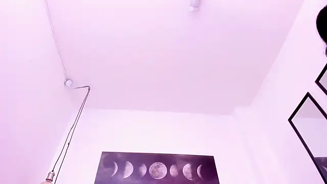 Britney Cortez online show from 04/23/26, 12:15