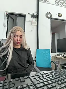 MichaelRossexxx online show from 04/24/26, 08:55