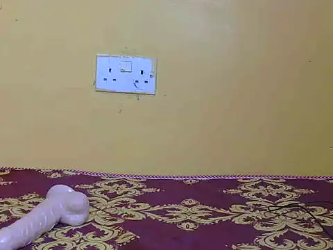 Quueenafrica online show from 02/19/26, 08:38