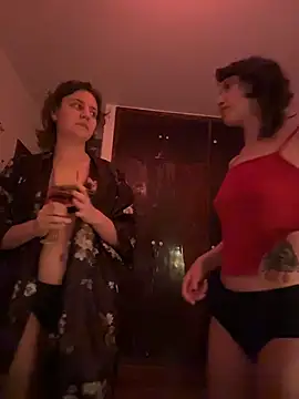 Snapshot of witchdub chatting on 02/10/26, 01:21 witchdub online show from 02/10/26, 01:21