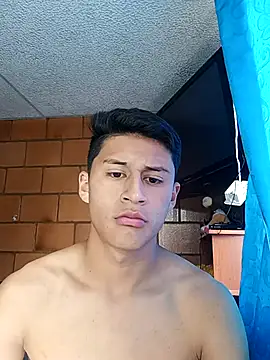 Snapshot of marliton04 chatting on 01/07/26, 07:05 marliton04 online show from 01/07/26, 07:05