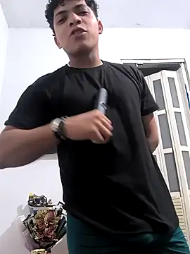 Snapshot of VersedChip chatting on 02/26/26, 03:49 VersedChip online show from 02/26/26, 03:49