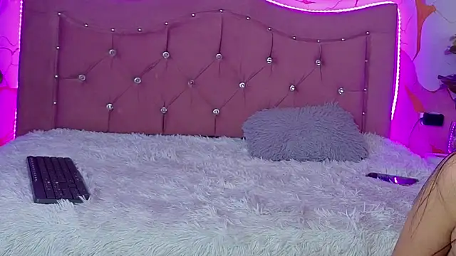 jasmine star12 online show from 02/07/26, 03:49