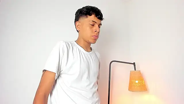 Skinnyfucked online show from 03/11/26, 12:05