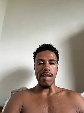 LorenzoBlack27 online show from 04/07/26, 06:30