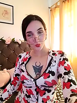 RoseNyx online show from 04/18/26, 07:58