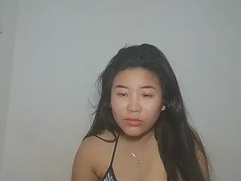 Zyeiii online show from 03/25/26, 07:25