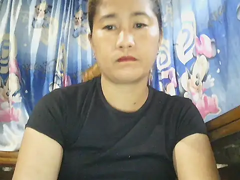 Snapshot of lovelyxxx88 chatting on 02/19/26, 05:58 lovelyxxx88 online show from 02/19/26, 05:58