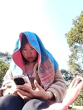 feli-00 online show from 01/12/26, 02:39