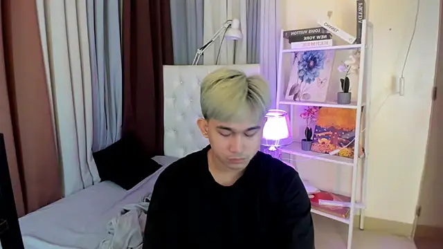 davincihugecock online show from 04/19/26, 06:10