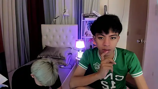 davincihugecock online show from 04/21/26, 05:28