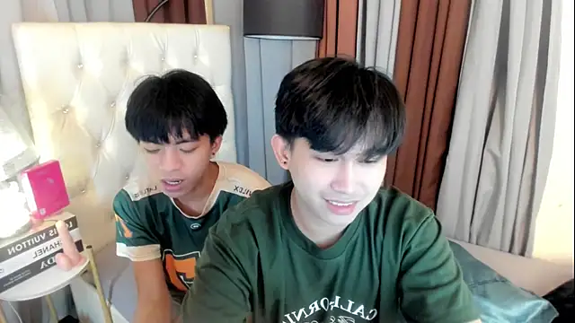 davincihugecock online show from 06/28/26, 05:30