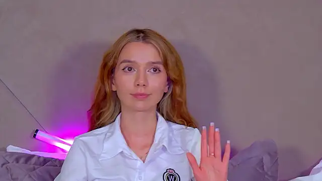 VanessaVienne online show from 02/03/26, 02:53