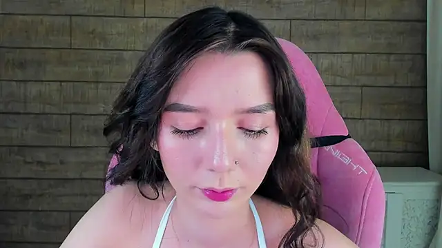 VanessaVienne online show from 03/16/26, 04:11