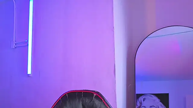 nova salvatore online show from 04/23/26, 04:03