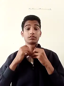 Snapshot of sahilcute1 chatting on 02/14/26, 04:31 sahilcute1 online show from 02/14/26, 04:31