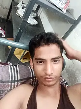 Snapshot of sahilcute1 chatting on 02/17/26, 01:07 sahilcute1 online show from 02/17/26, 01:07