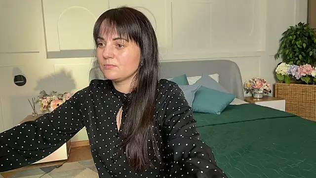  SilkyShadow  online show from 02/11/26, 01:32