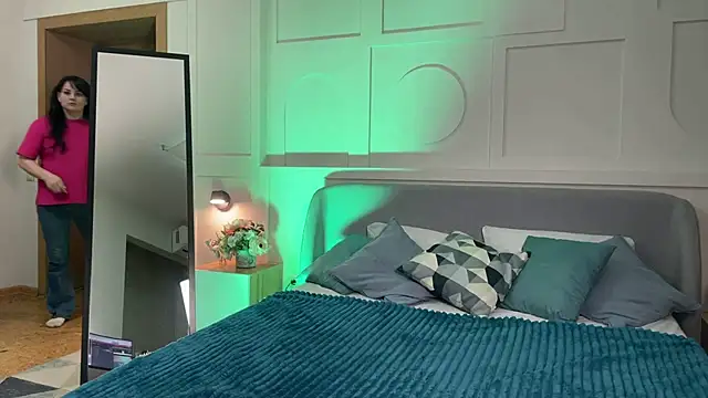  SilkyShadow  online show from 04/22/26, 01:08