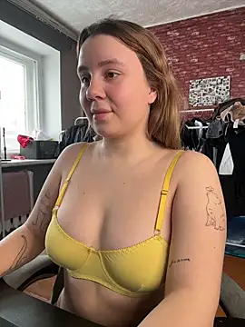 AnnaSeint online show from 02/28/26, 07:20