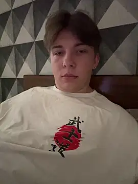 Snapshot of marcus_euphoria_ chatting on 05/02/26, 11:04 marcus euphoria online show from 05/02/26, 11:04
