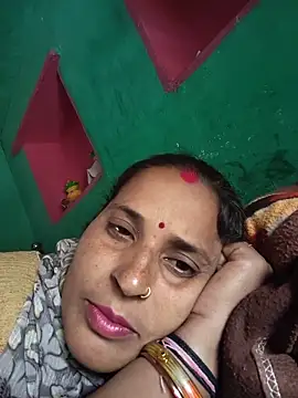 Snapshot of Reena_lodha chatting on 06/30/26, 07:42 Reena lodha online show from 06/30/26, 07:42