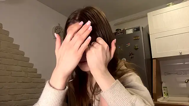 ElsieKuhlmann online show from 02/04/26, 02:17