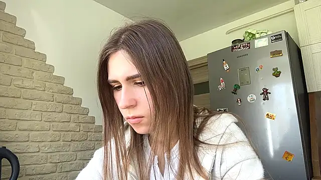 ElsieKuhlmann online show from 04/20/26, 12:08