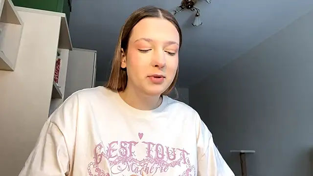 JammieMickiewicz online show from 02/05/26, 07:24